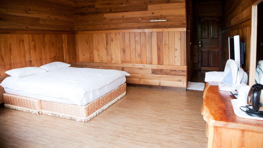 Spring Ground Resort Nhân Ái Ngoại thất bức ảnh