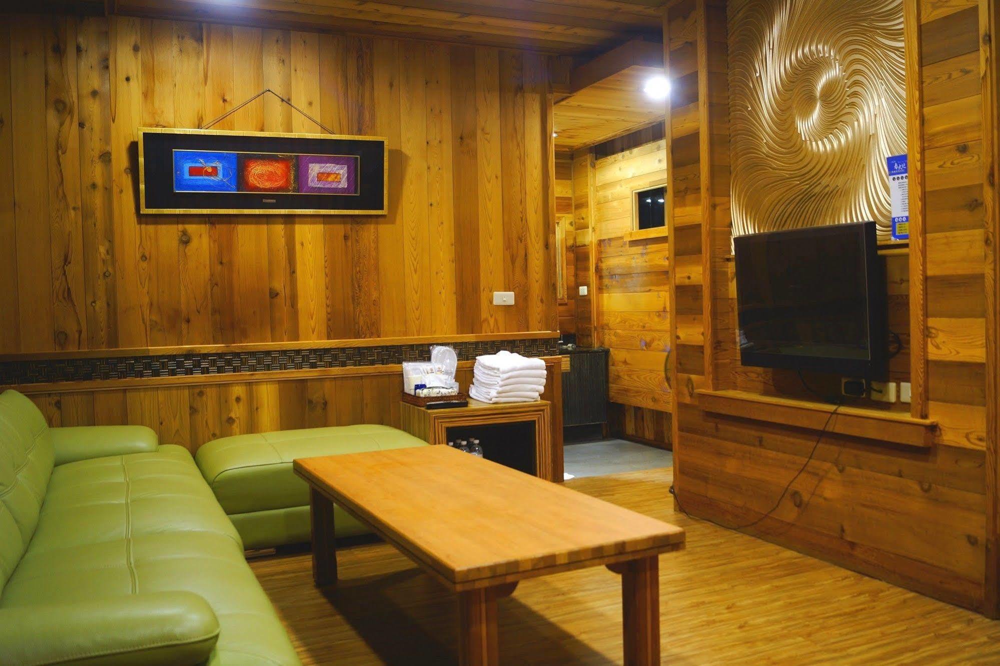 Spring Ground Resort Nhân Ái Ngoại thất bức ảnh
