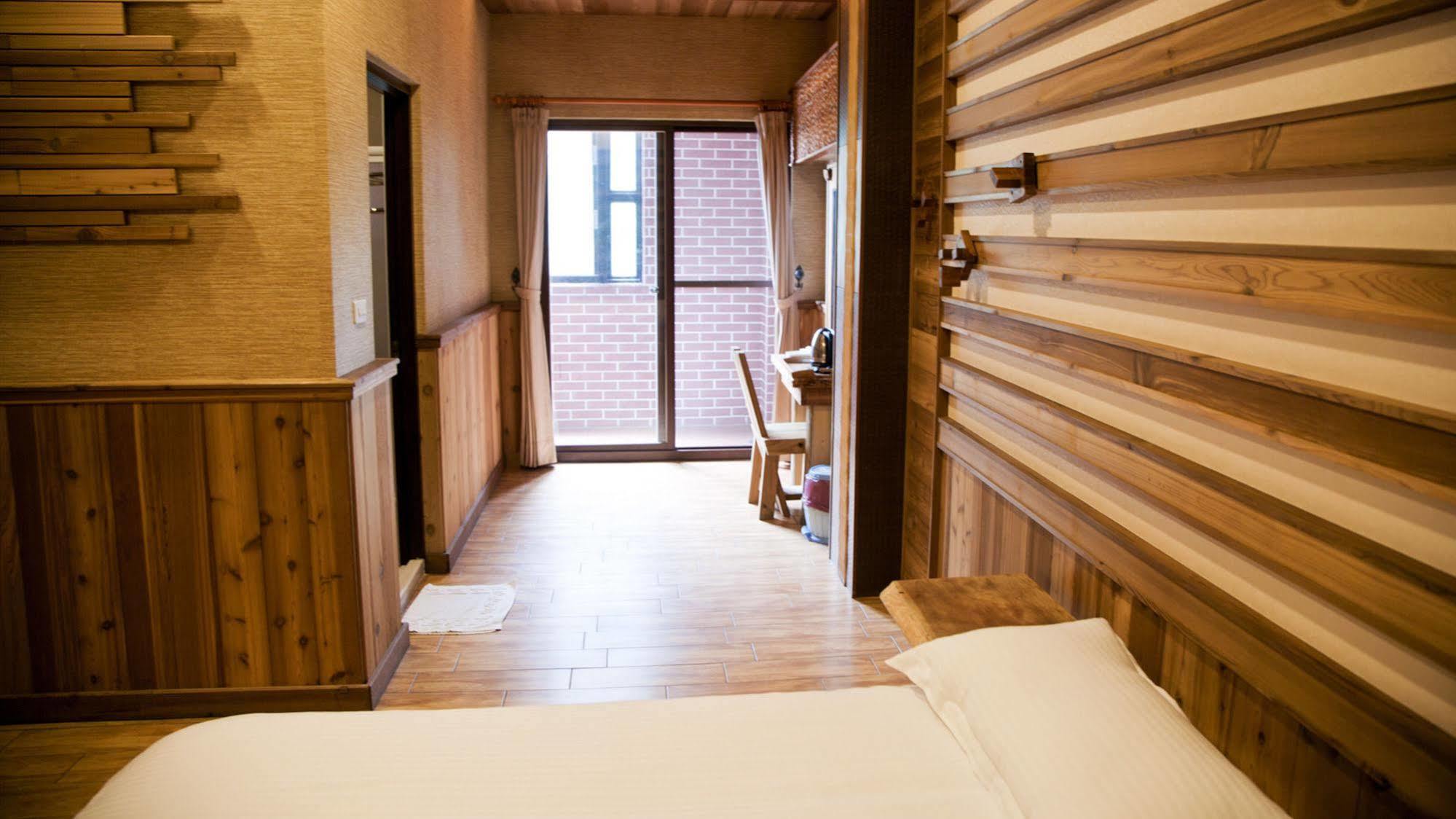 Spring Ground Resort Nhân Ái Ngoại thất bức ảnh