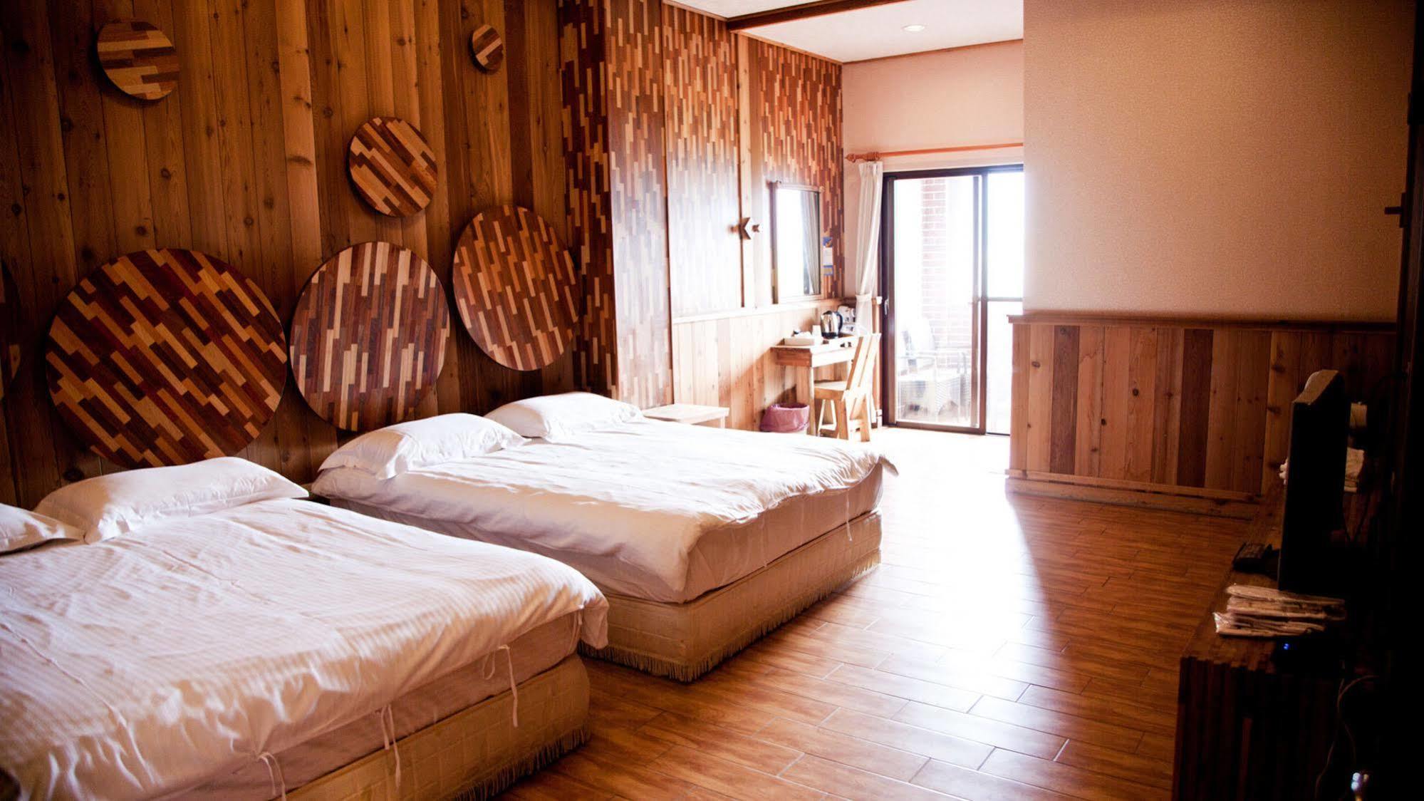 Spring Ground Resort Nhân Ái Ngoại thất bức ảnh