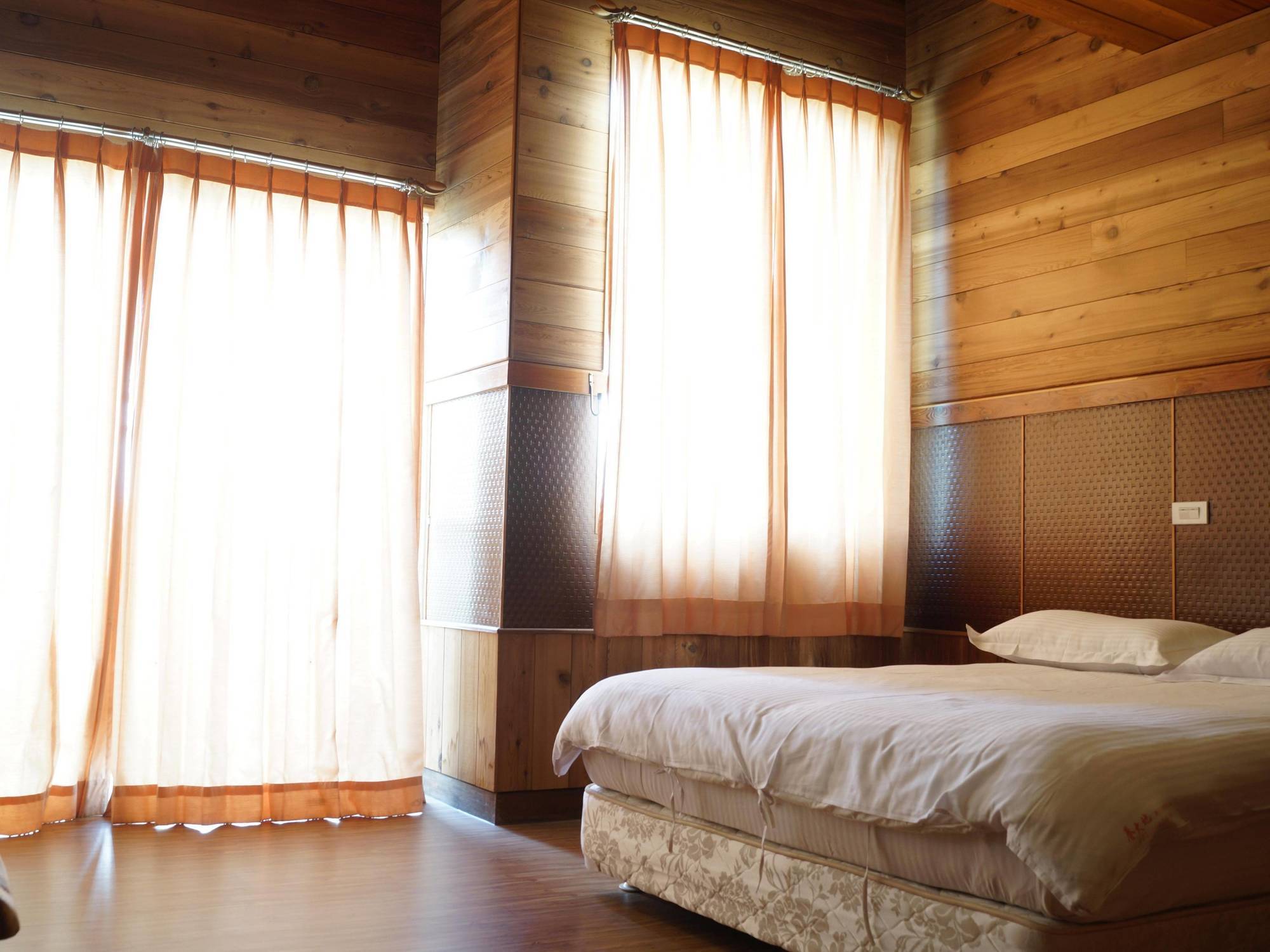 Spring Ground Resort Nhân Ái Ngoại thất bức ảnh